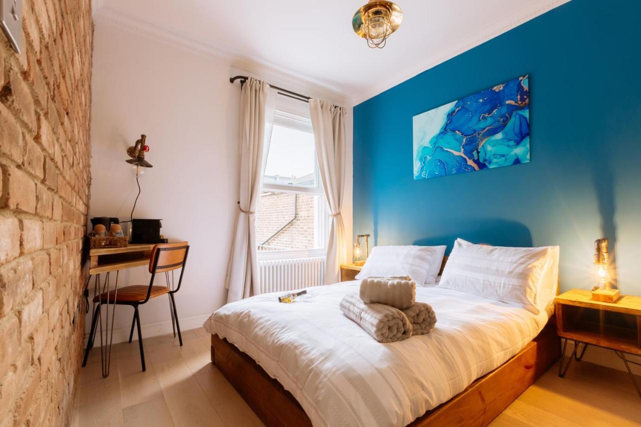 Luxury And Bright Bedrooms In Queens Park Лондон Экстерьер фото